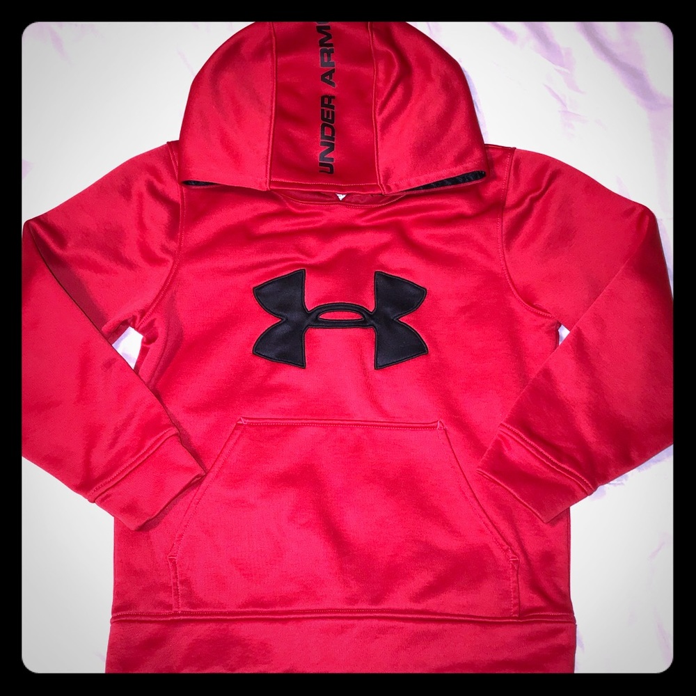Boys under Armour hoodie